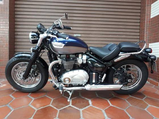 TRIUMPH BONNEVILLE SPEEDMASTER TRIUMPH BONNEVILLE SPEEDMASTER
